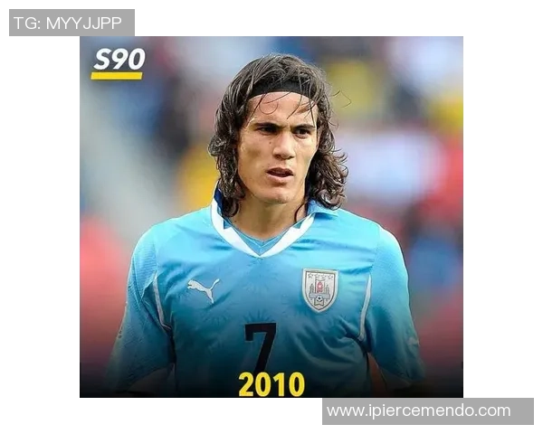 半圆发型的足球明星是谁他在绿茵场上的风采与魅力分析 半圆发型的足球明星是谁他在绿茵场上的风采与魅力分析